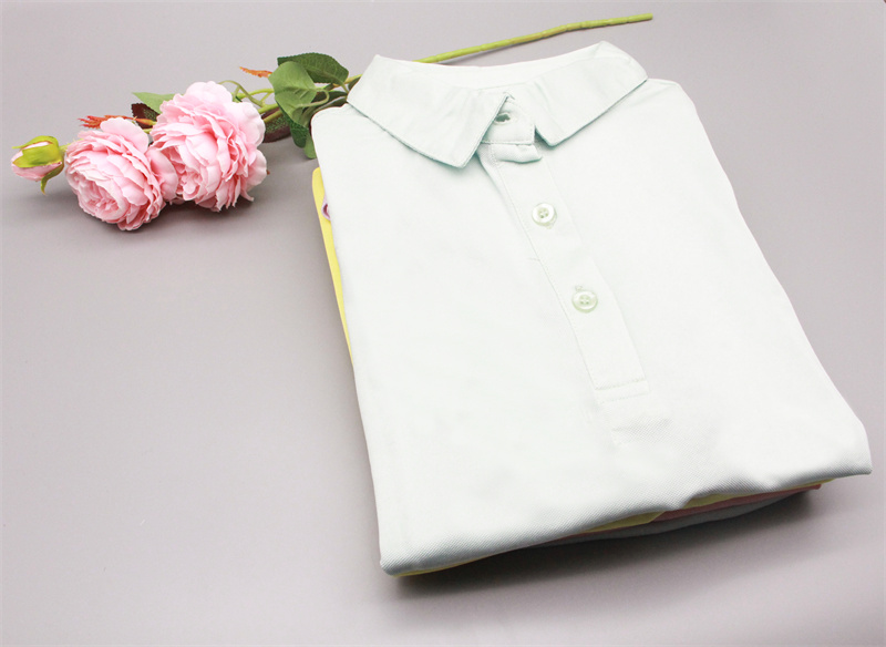 荒山野林扒衣襟吸奶头视频