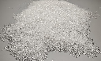 荒山野林扒衣襟吸奶头视频